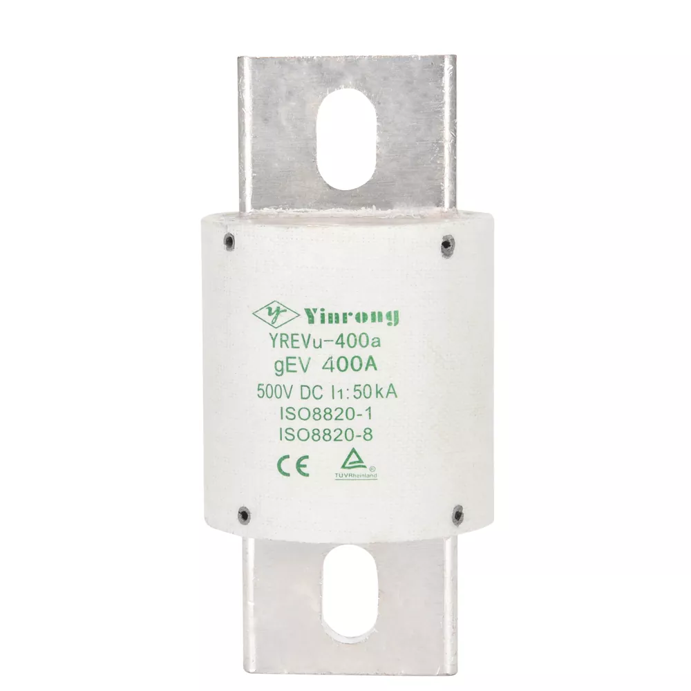 Was sind die wichtigsten Sicherheitsmerkmale einer Ladegerätsicherung für Elektro- und Hybridfahrzeuge?